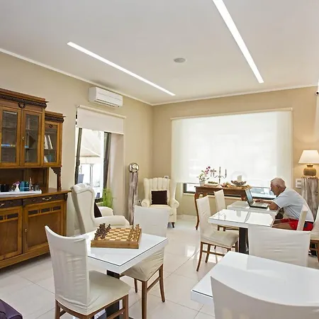 Lo Squalo Hotel Grottammare