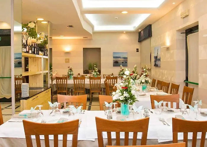 Lo Squalo Hotel
