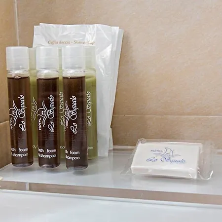 Lo Squalo Отель Гроттамаре