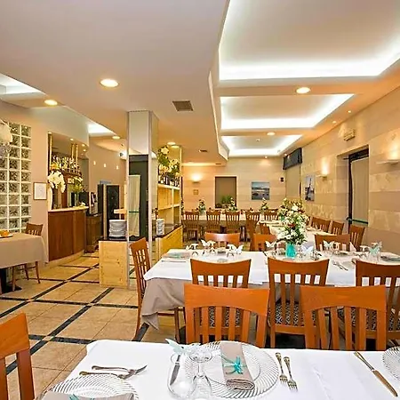 Lo Squalo 3* Grottammare