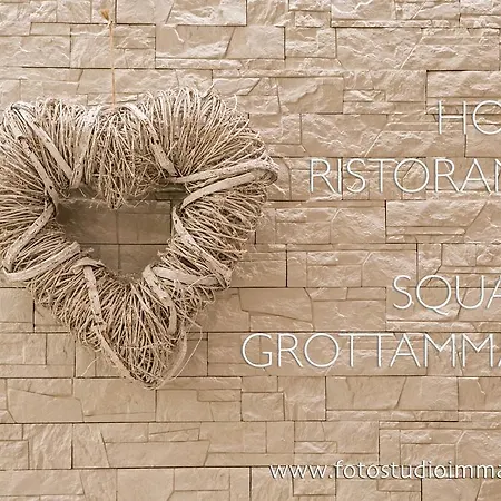 Lo Squalo 3* Гроттамаре