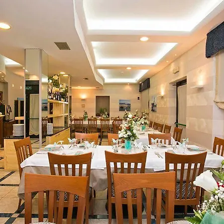 Lo Squalo Hotel Grottammare
