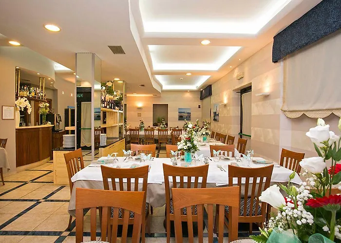 Lo Squalo 3* Grottammare