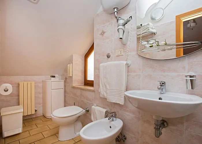 Lo Squalo Hotel Grottammare